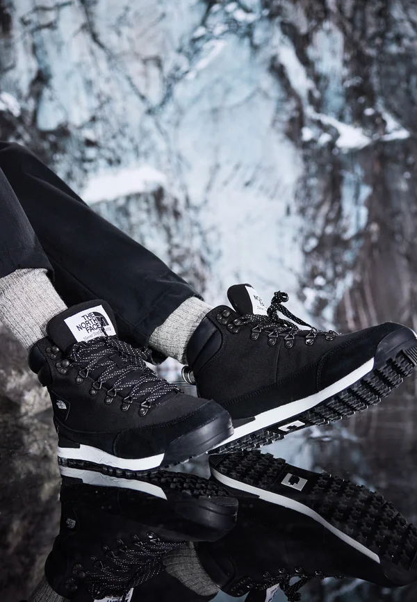 BACK TO BERKELEY IV WP - Schnürstiefelette - tnf black tnf white