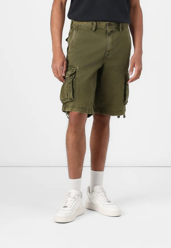 BAGGY CARGO - Shorts - army green