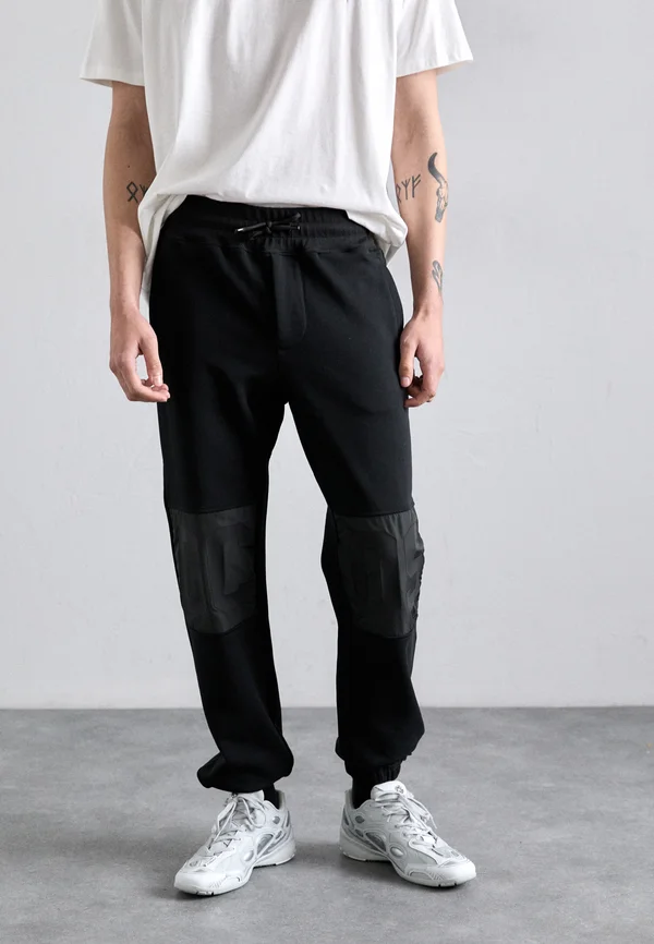 BAND LOGO - Jogginghose - black