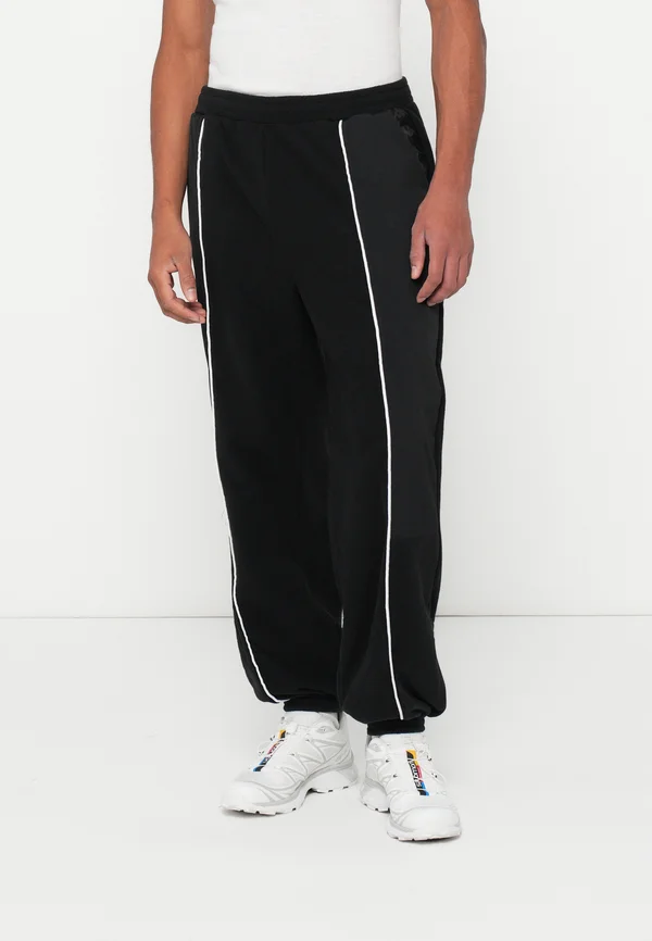 BANDA OTELLO - Jogginghose - black/white