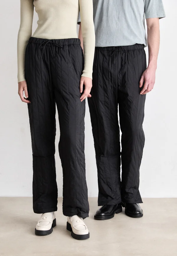 BANJA LINER PANTS REGULAR UNISEX - Stoffhose - black