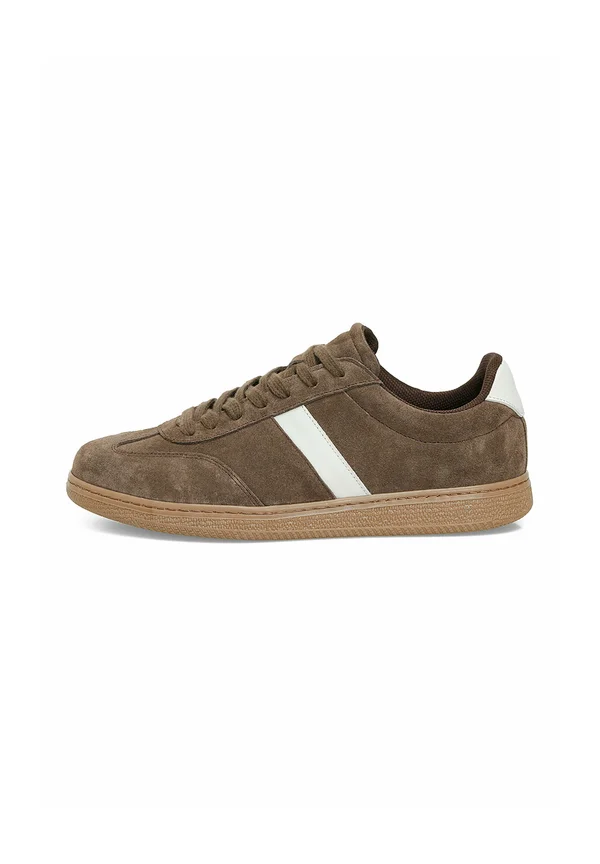 BASIC ARES - Sneaker low - brown