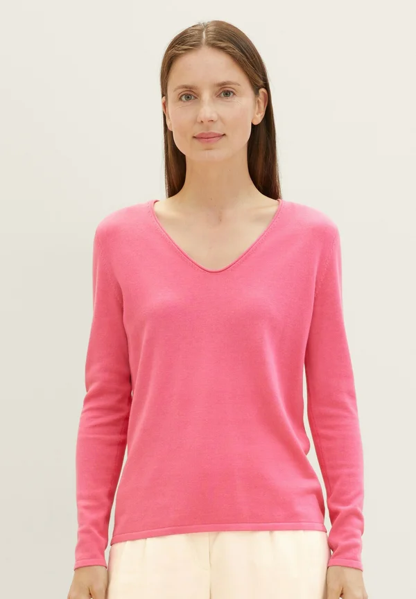 BASIC V-NECK - Strickpullover - carmine pink