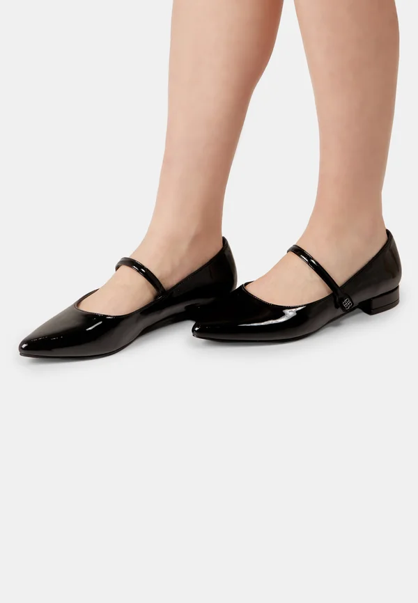 BATA RED LABEL - Riemchenballerina - nero