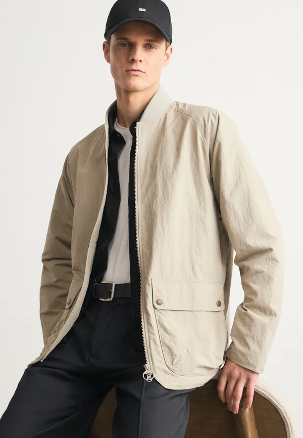 BEAUMONT SHOWERPROOF JACKET - Leichte Jacke - concrete