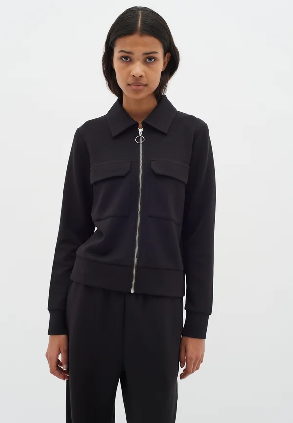 BECAIW - Strickjacke - black
