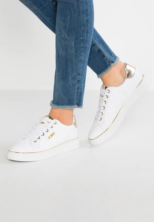 BECKIE - Sneaker low - white