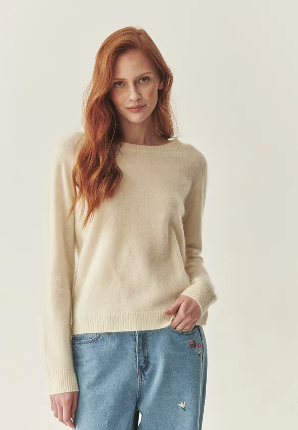 BELLA - Strickpullover - meringue beige