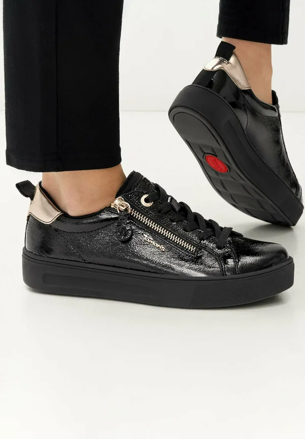 BEQUEME SNEAKER MIT T-FLOW EFFECT - Sneaker low - black patent