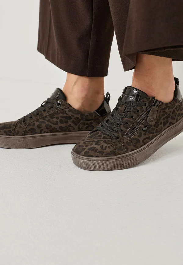 BEQUEME SNEAKER MIT T-FLOW EFFECT - Sneaker low - dark leopard