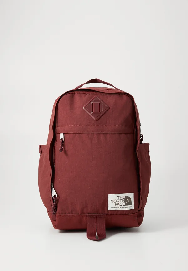 BERKELEY DAYPACK UNISEX - Tagesrucksack - sumac/alpine plum