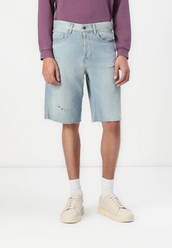 BERMUDA - Jeans Shorts - denim
