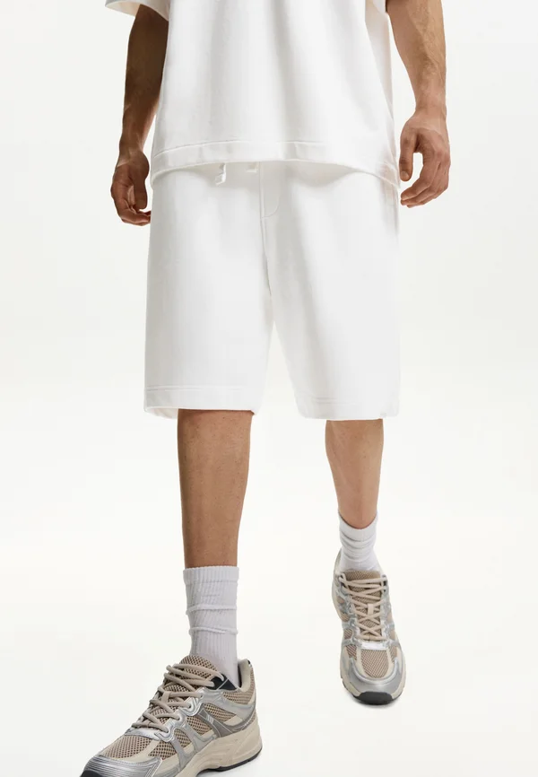 BERMUDA - Jogginghose - white