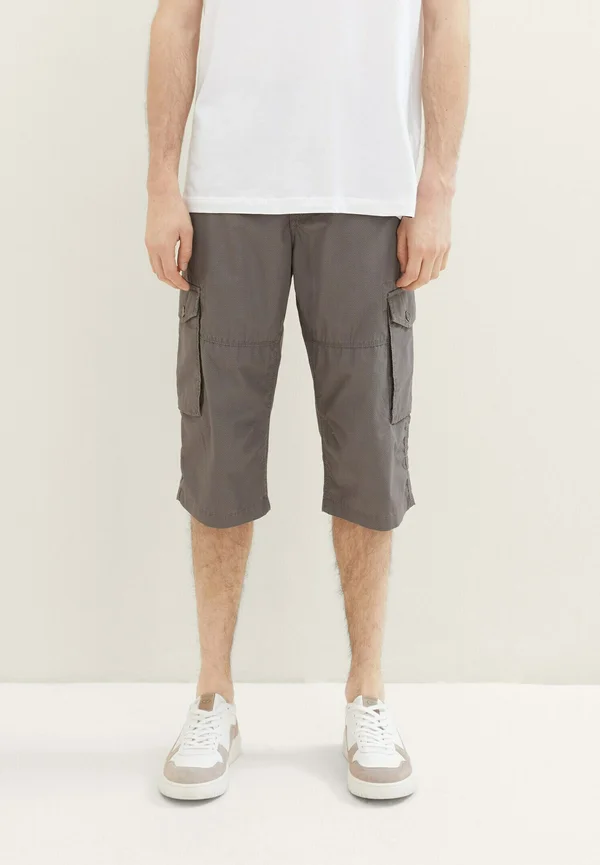 BERMUDA MIT PRINT - Shorts - grey geometric structure