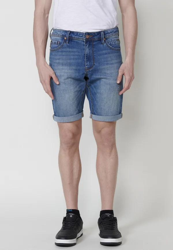 BERMUDA  REGULAR CON CINCO BOLSILLO - Jeans Shorts - light blue