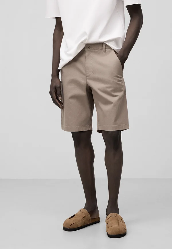 BERMUDA - Shorts - camel brown