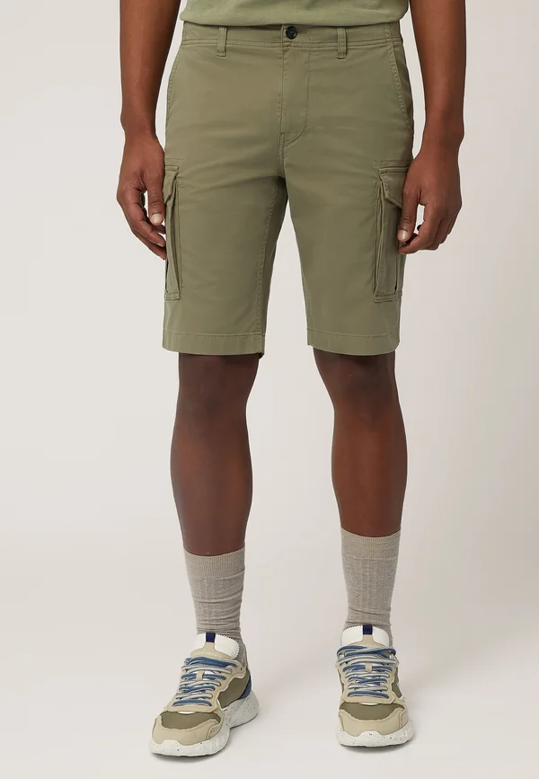 BERMUDA - Shorts - oliva