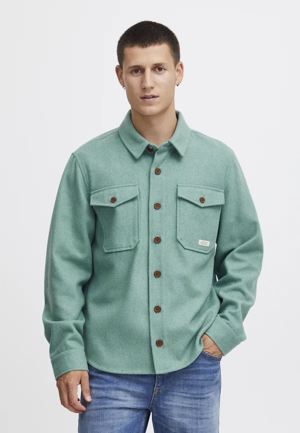BHOUTERWEAR - Leichte Jacke - trellis