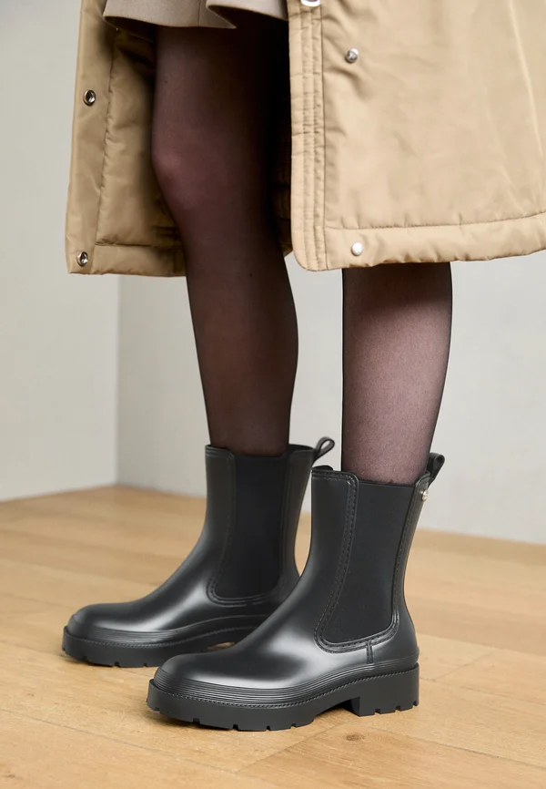 BILSTON - Stiefelette - schwarz