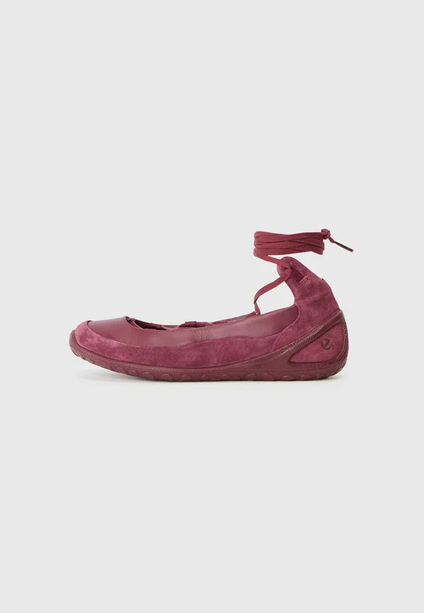 BIOM LITE - Klassischer Ballerina - dark ruby