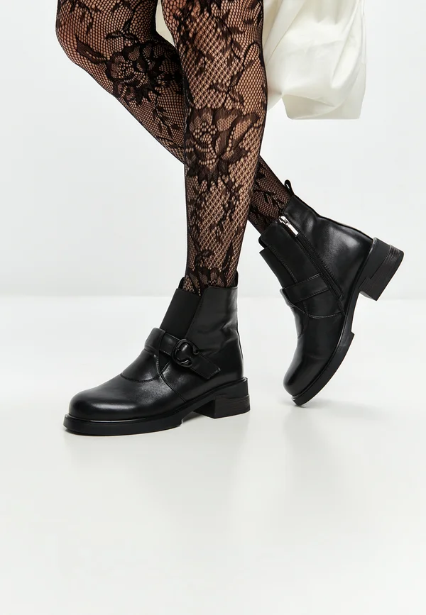 BLOCK HEELS - Cowboy-/Bikerstiefelette - black