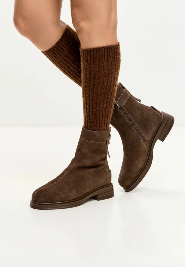BLOCK HEELS  - Snowboot/Winterstiefel - brown