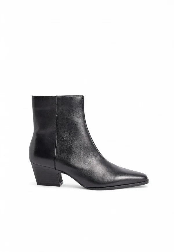 BLOCK - Stiefelette - black