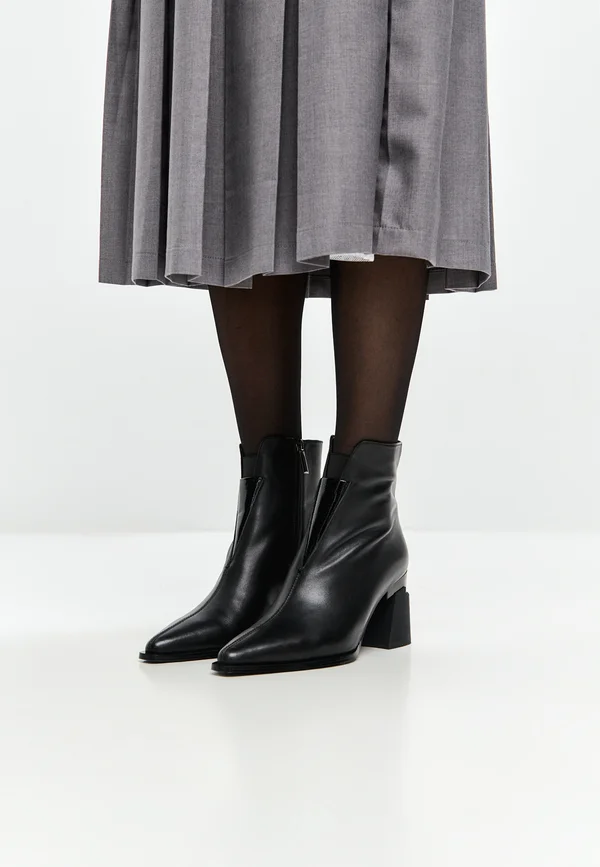 BLOCK  WITH FRONT ZIPPER - High Heel Stiefelette - black