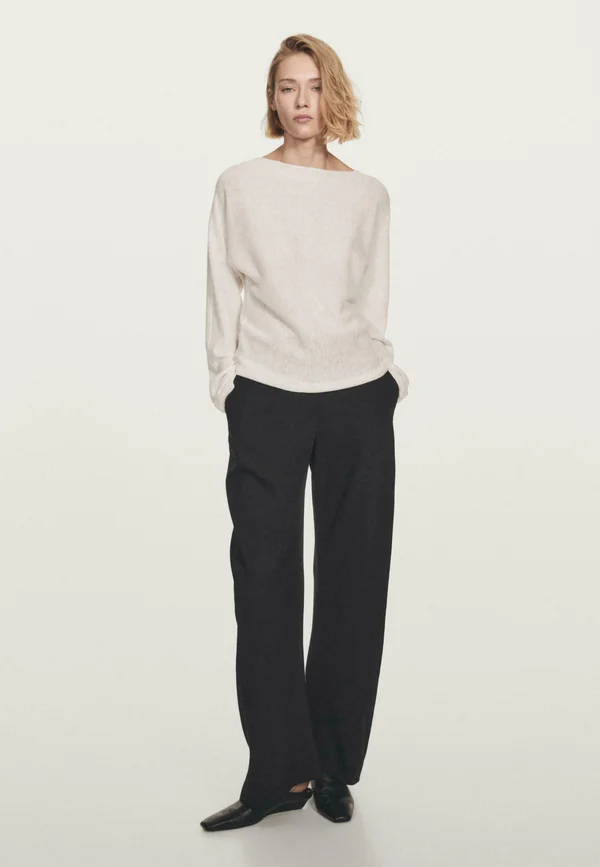 BOAT NECK WITH RAGLAN SLEEVE - Strickpullover - beige