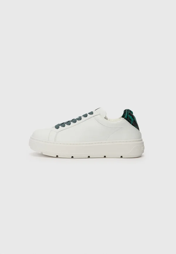 BOLD LOVE - Sneaker low - white/emerald green