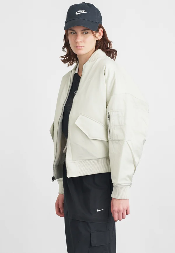 Bomberjacke - light bone/sail
