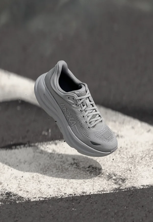 BONDI 9 - Laufschuh Straße - white