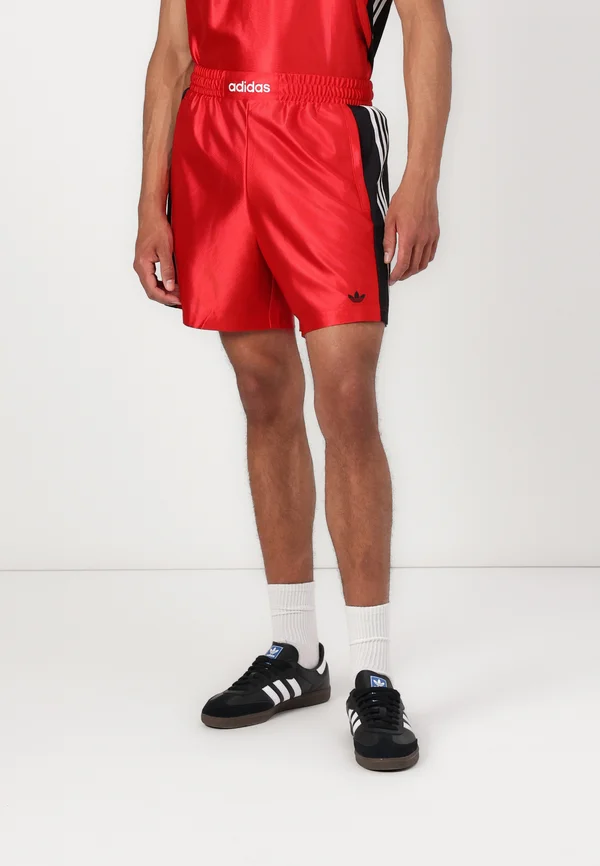 BOXING  - Shorts - better scarlet