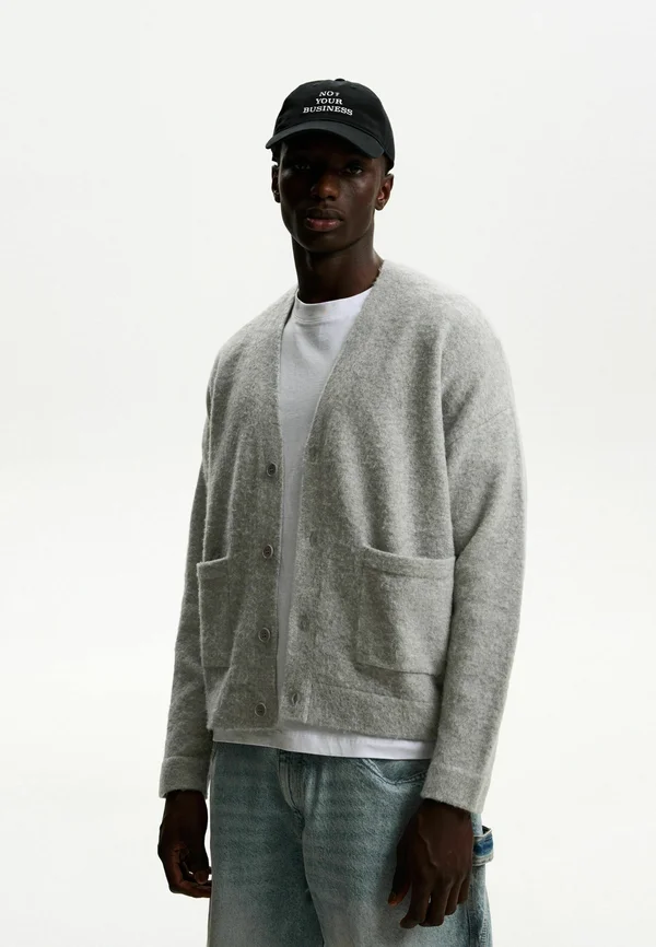 BOXY FIT - Strickjacke - grey
