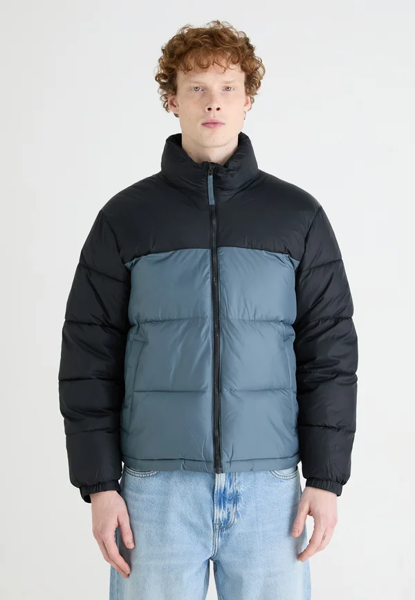BOXY MOCK NECK PUFFER - Winterjacke - stormy weather/black