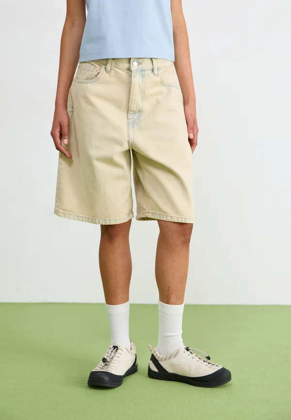 BRANDON SMITH - Jeans Shorts - blue sand bleached