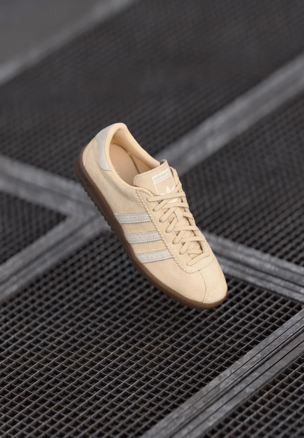 BRMD - Sneaker low - crystal sand/off white