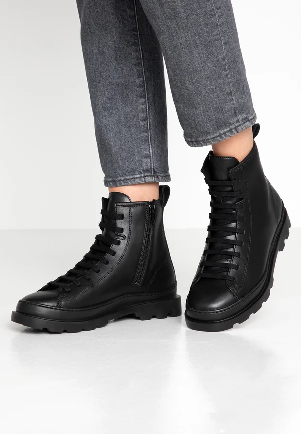 BRUTUS - Schnürstiefelette - black