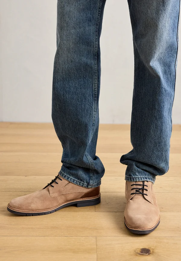 Business-Schnürer - beige