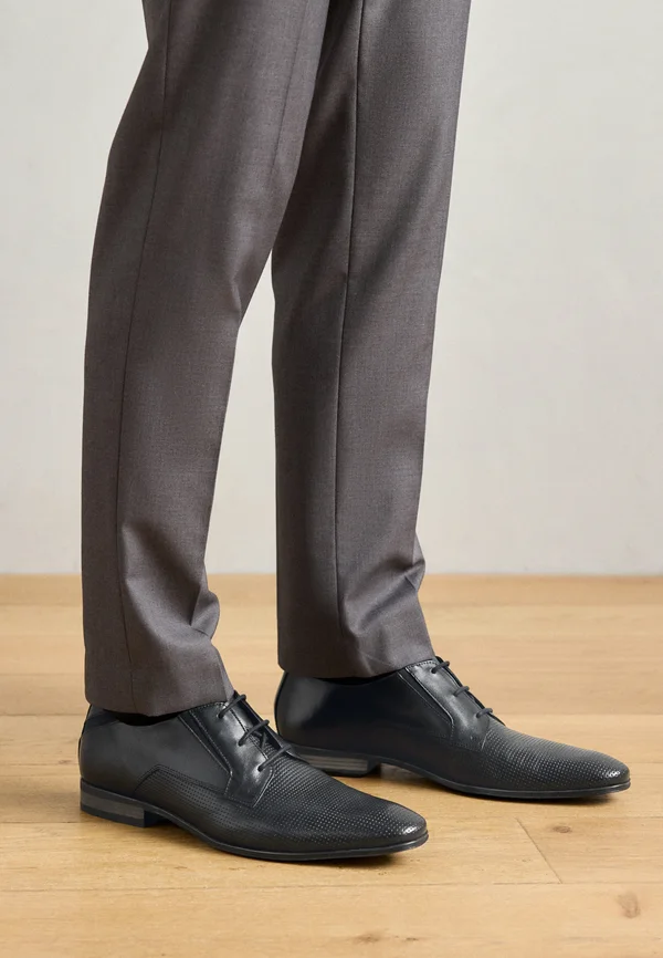 Business-Schnürer - black