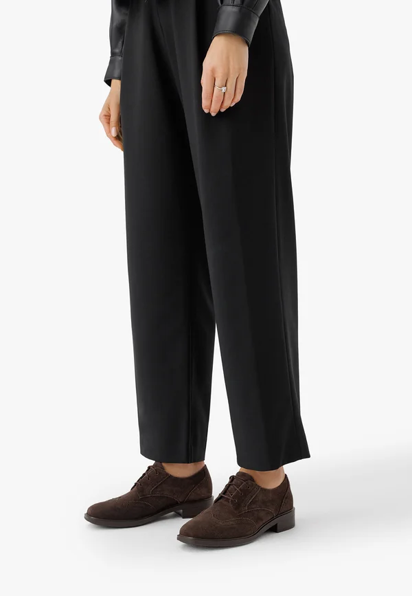 Business-Schnürer - brown