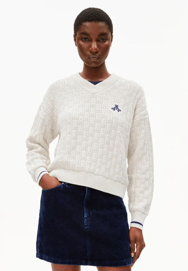 CAARLAS STRUCTURE - Strickpullover - oatmilk