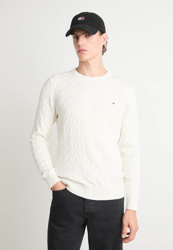 CABLE CREW NECK - Strickpullover - weiß