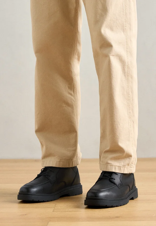 CALAITA - Schnürstiefelette - black