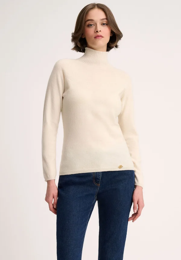 CAMPO - Strickpullover - panna