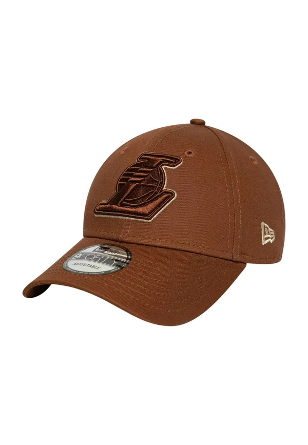 Cap - brown