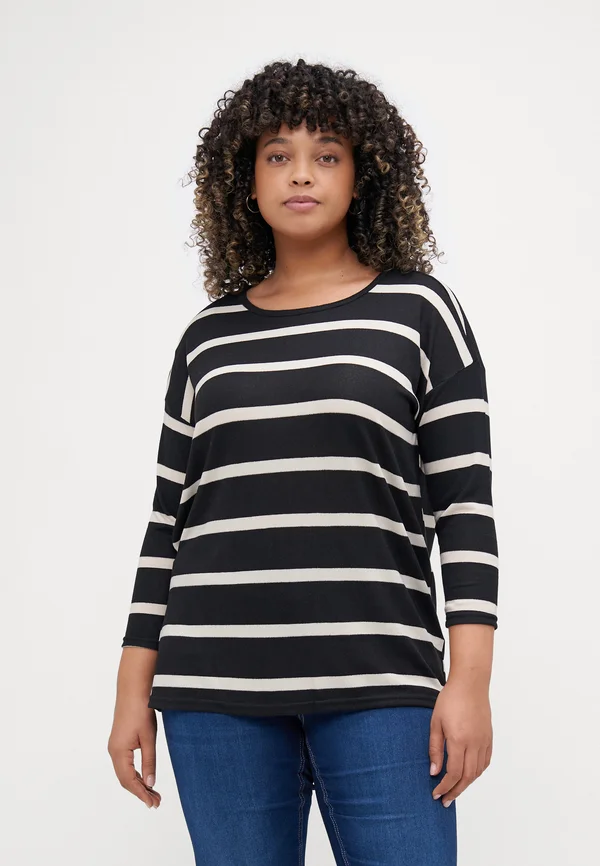 CARALBA 3/4 - Strickpullover - black