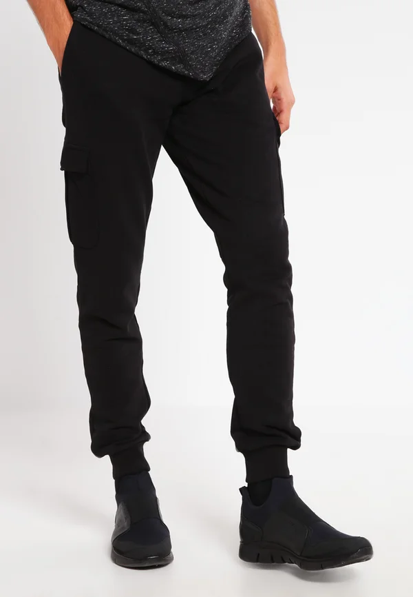 CARGO  - Jogginghose - black