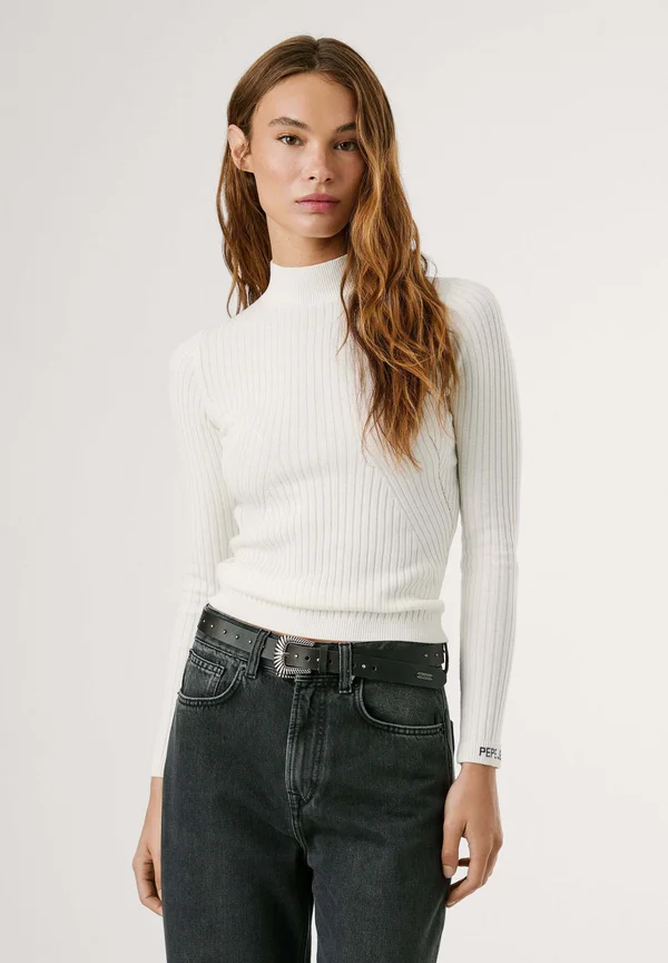 CARLA PERKINS - Strickpullover - mousse white