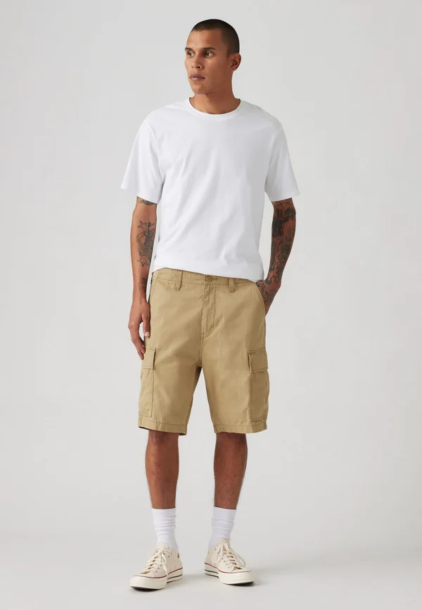 CARRIER - Shorts - harvest gold